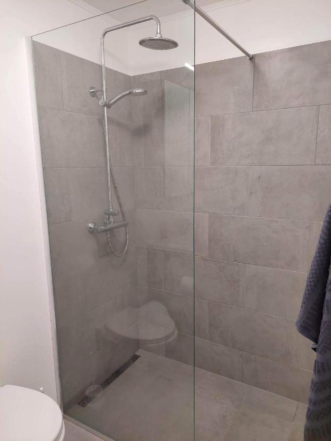 Apartment Near The Airport Njarthvik 外观 照片