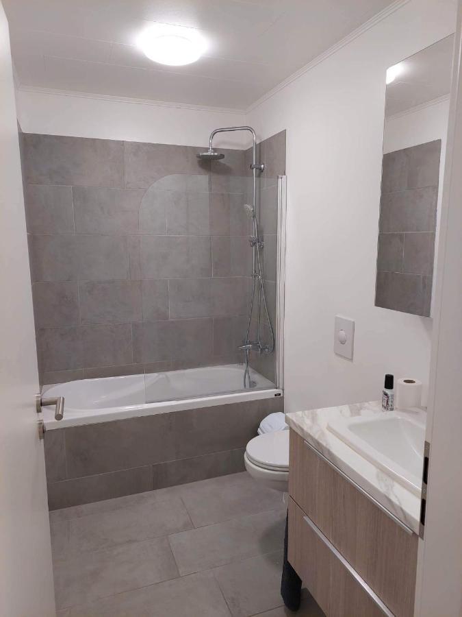 Apartment Near The Airport Njarthvik 外观 照片